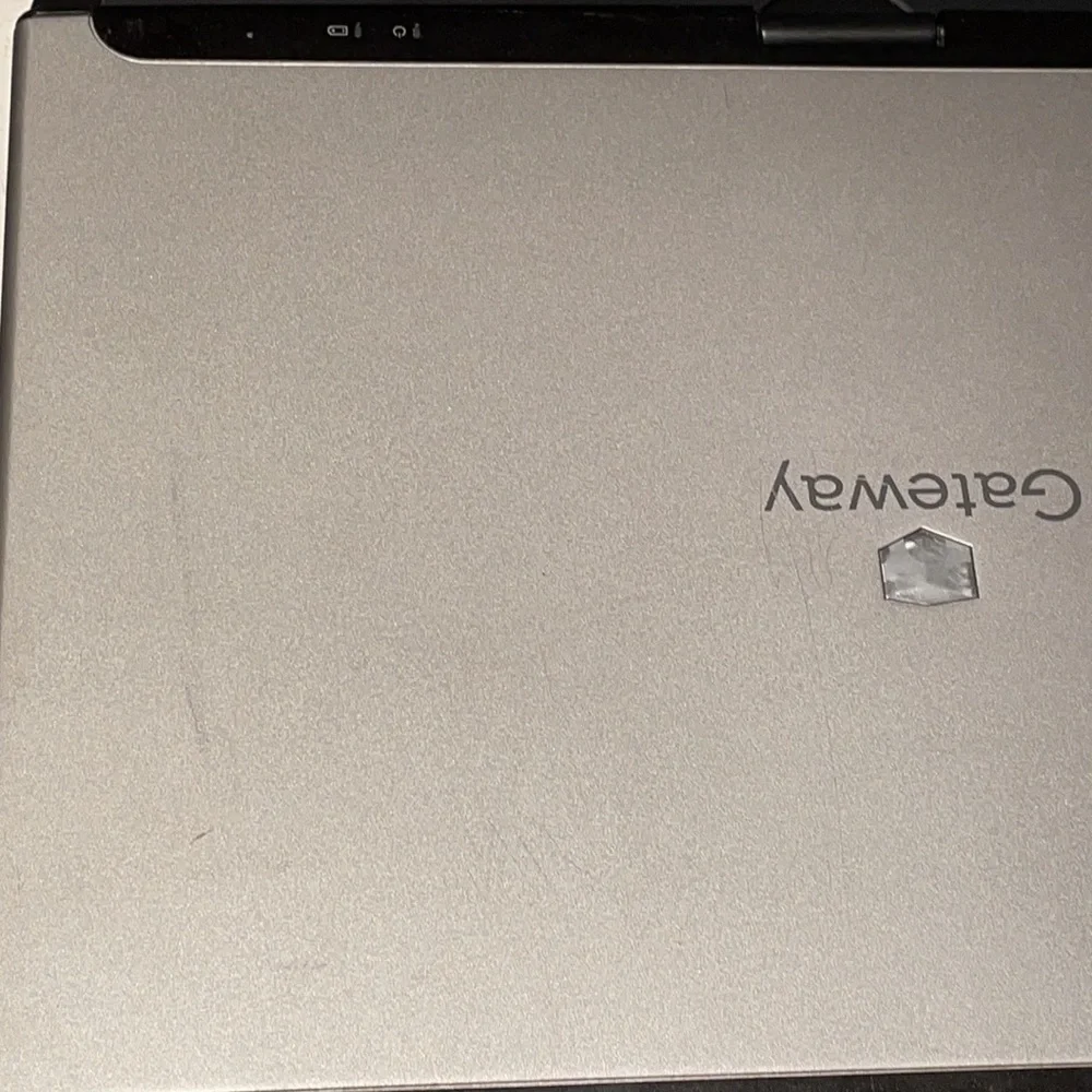Gateway Windows Pro 10 Laptop with Pen